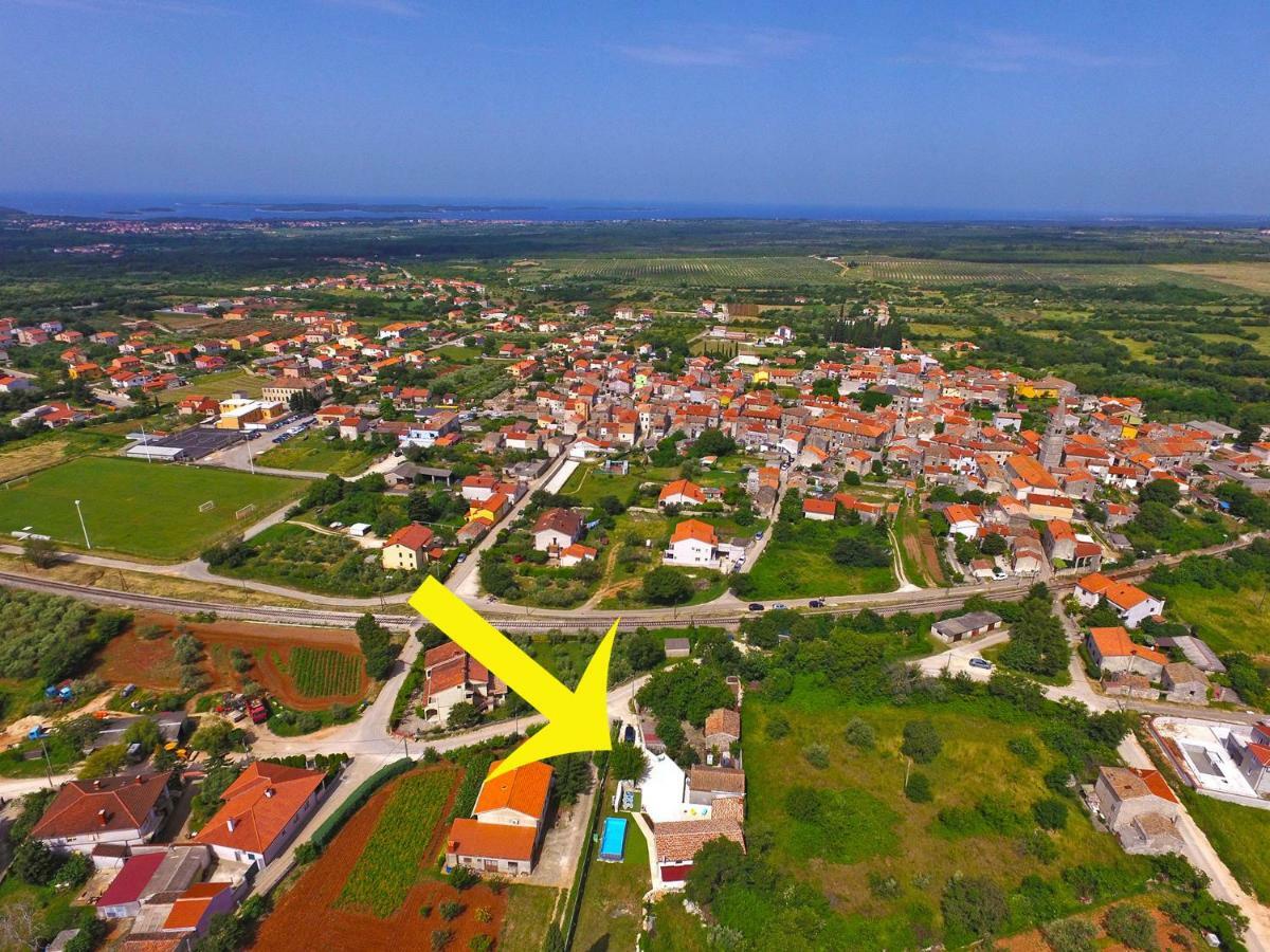 Villa Casa Isabella Galižana Exterior foto